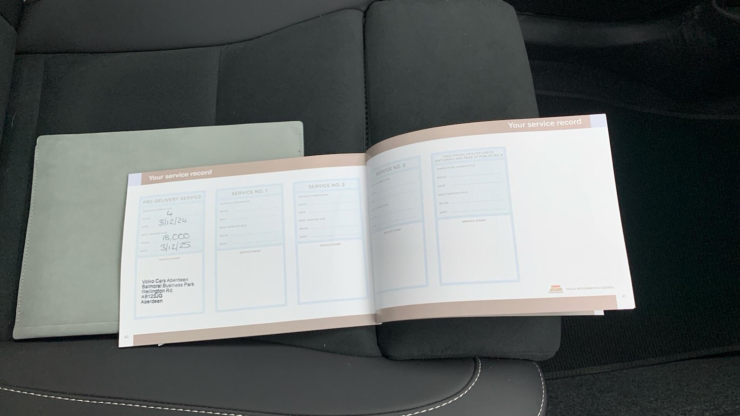 Used Volvo XC40 2024 for sale - 76432728: Photo 16