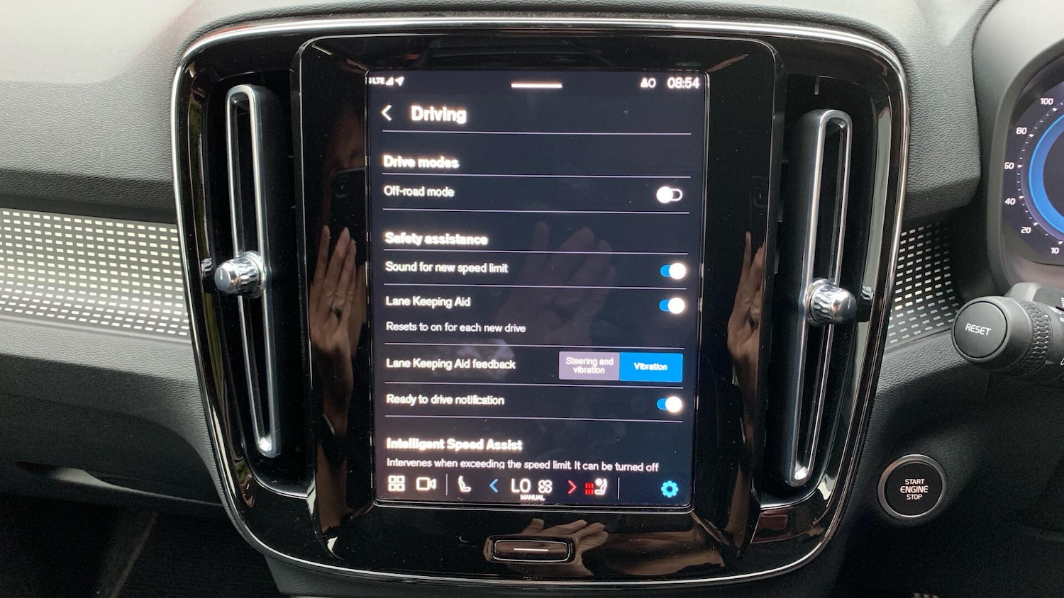 Used Volvo XC40 2024 for sale - 76432728: Photo 18