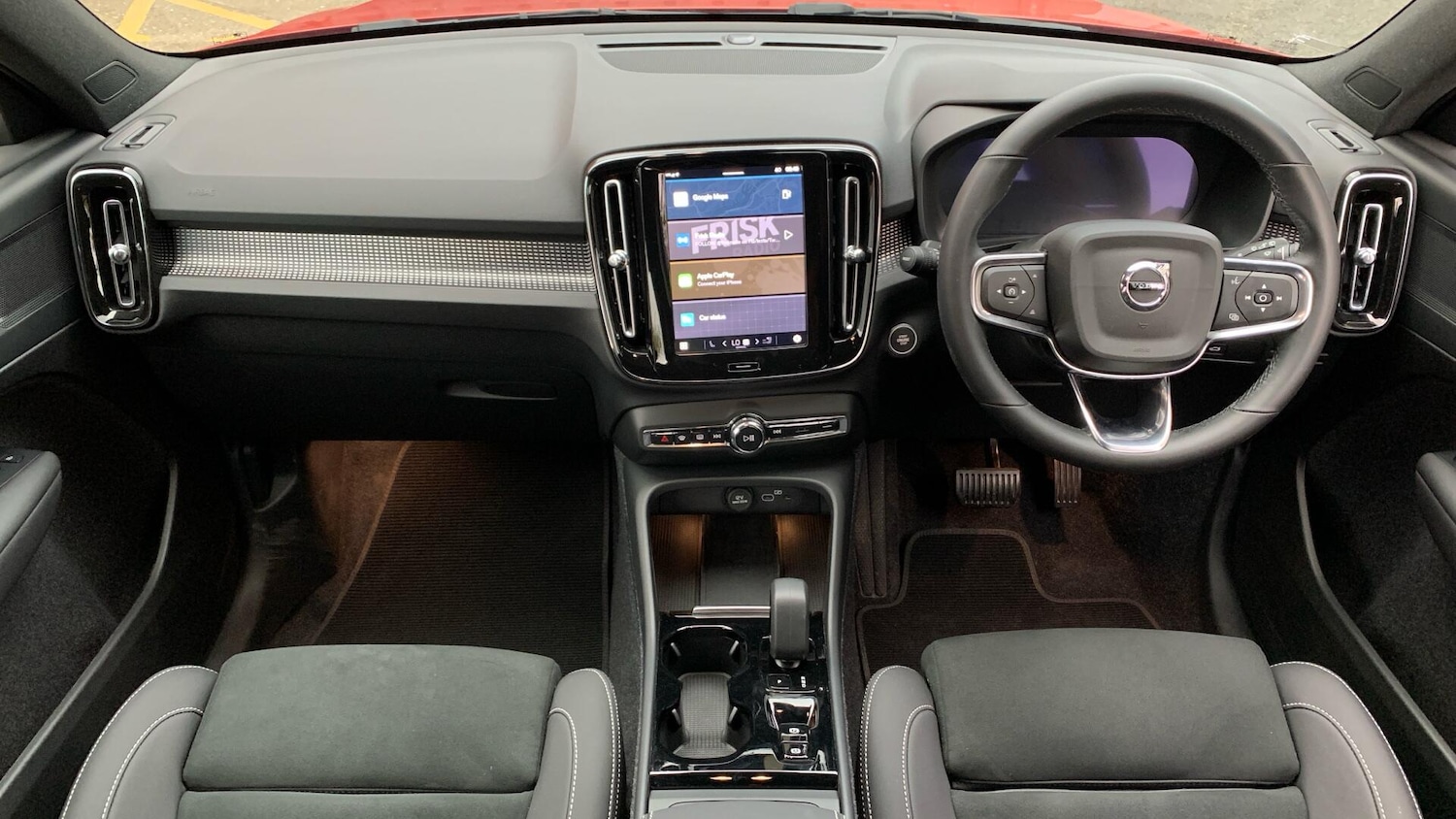 Used Volvo XC40 2024 for sale - 76432728: Photo 6