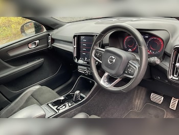 Used Volvo XC40 2019 for sale - 76964958: Photo
