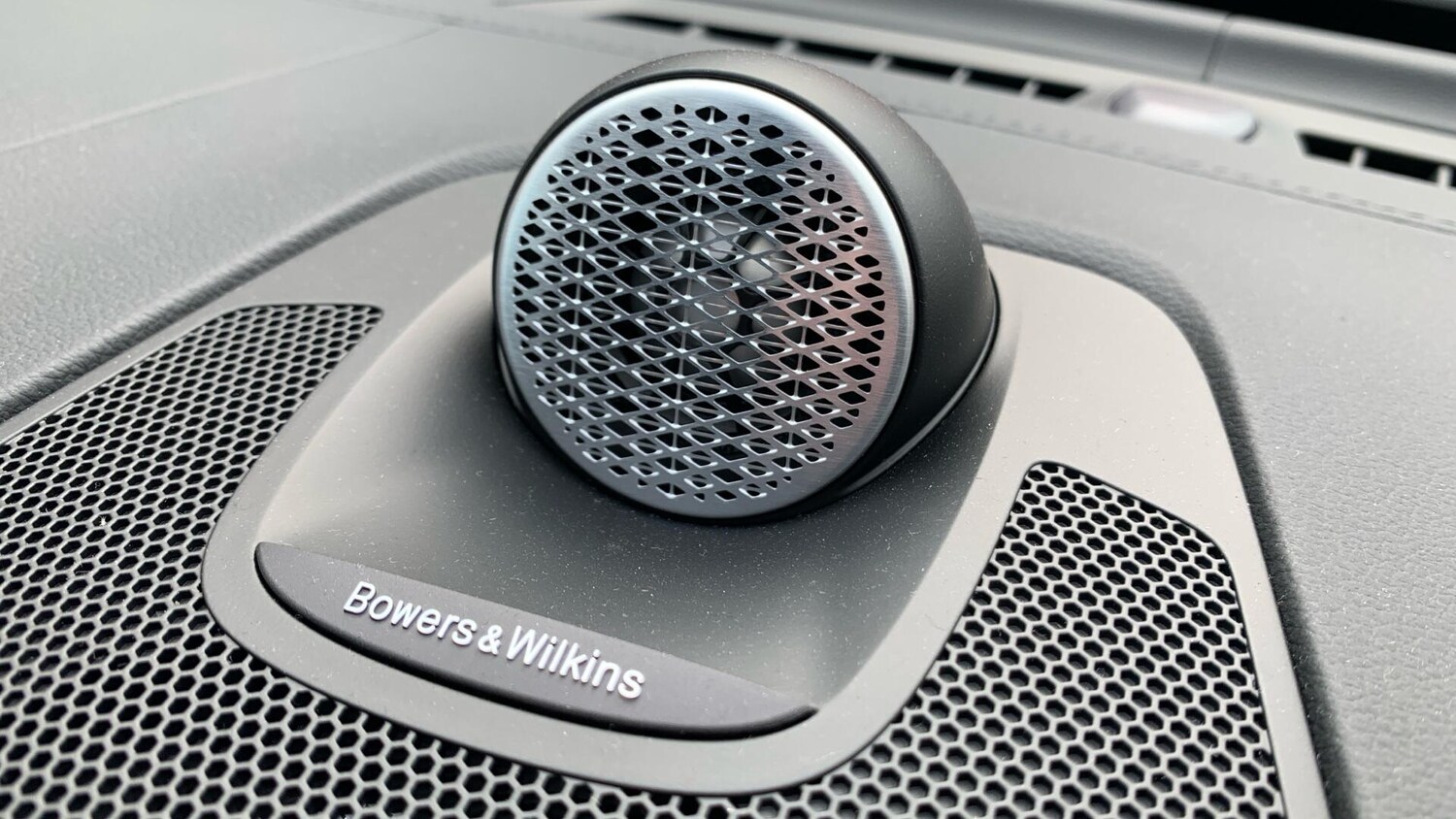 Used Volvo XC60 2025 for sale - 77838955: Photo 25