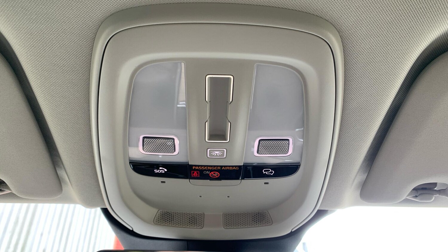 Used Volvo XC60 2025 for sale - 77838955: Photo 28