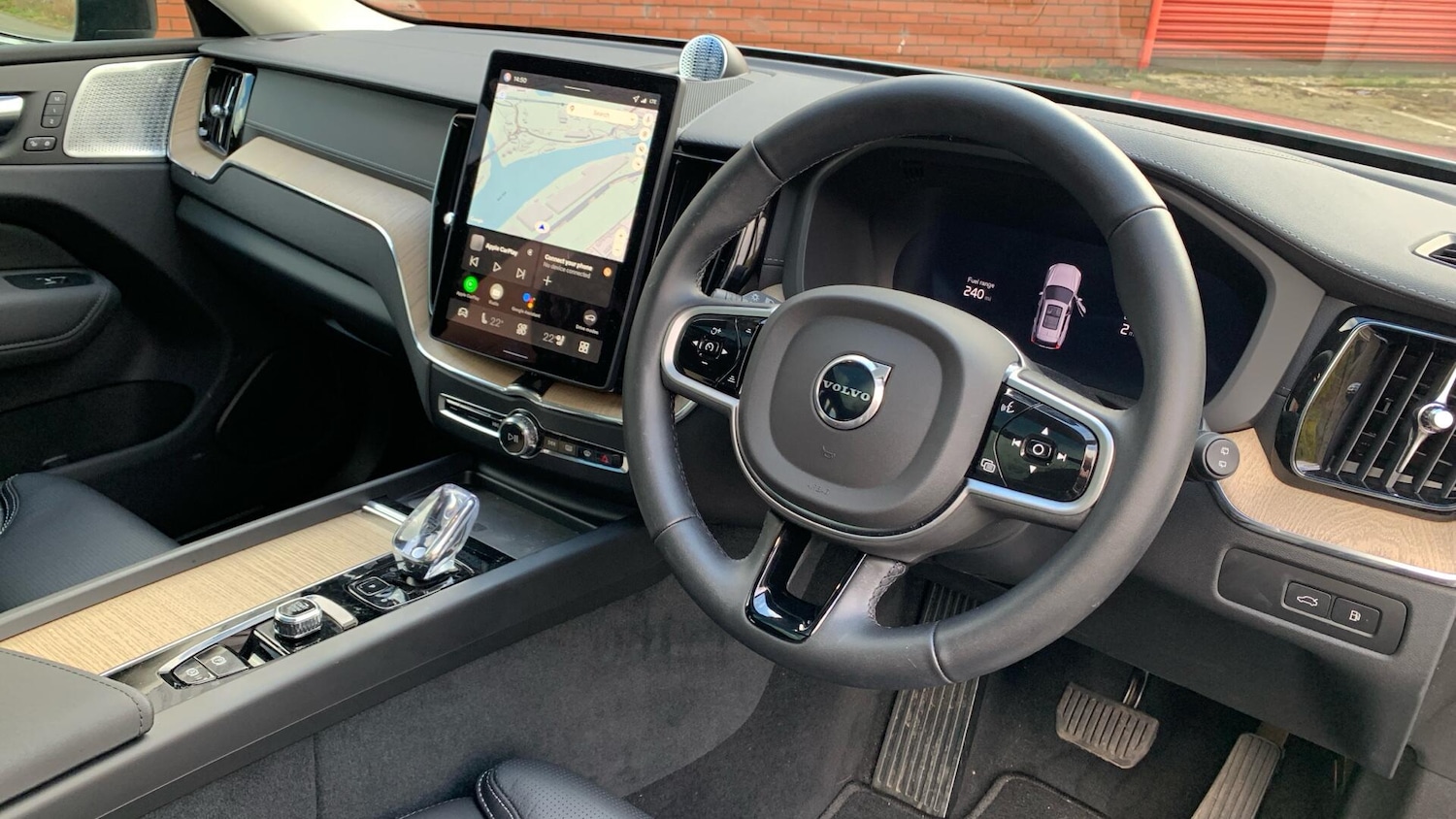 Used Volvo XC60 2025 for sale - 77838955: Photo 4