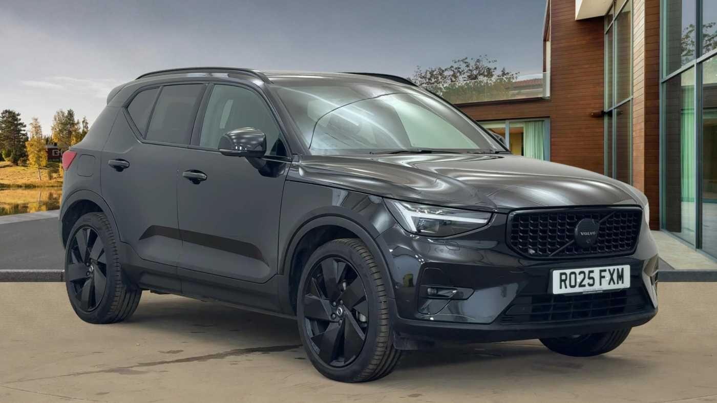 Used Volvo XC40 2025 for sale - 76832721: Photo 1