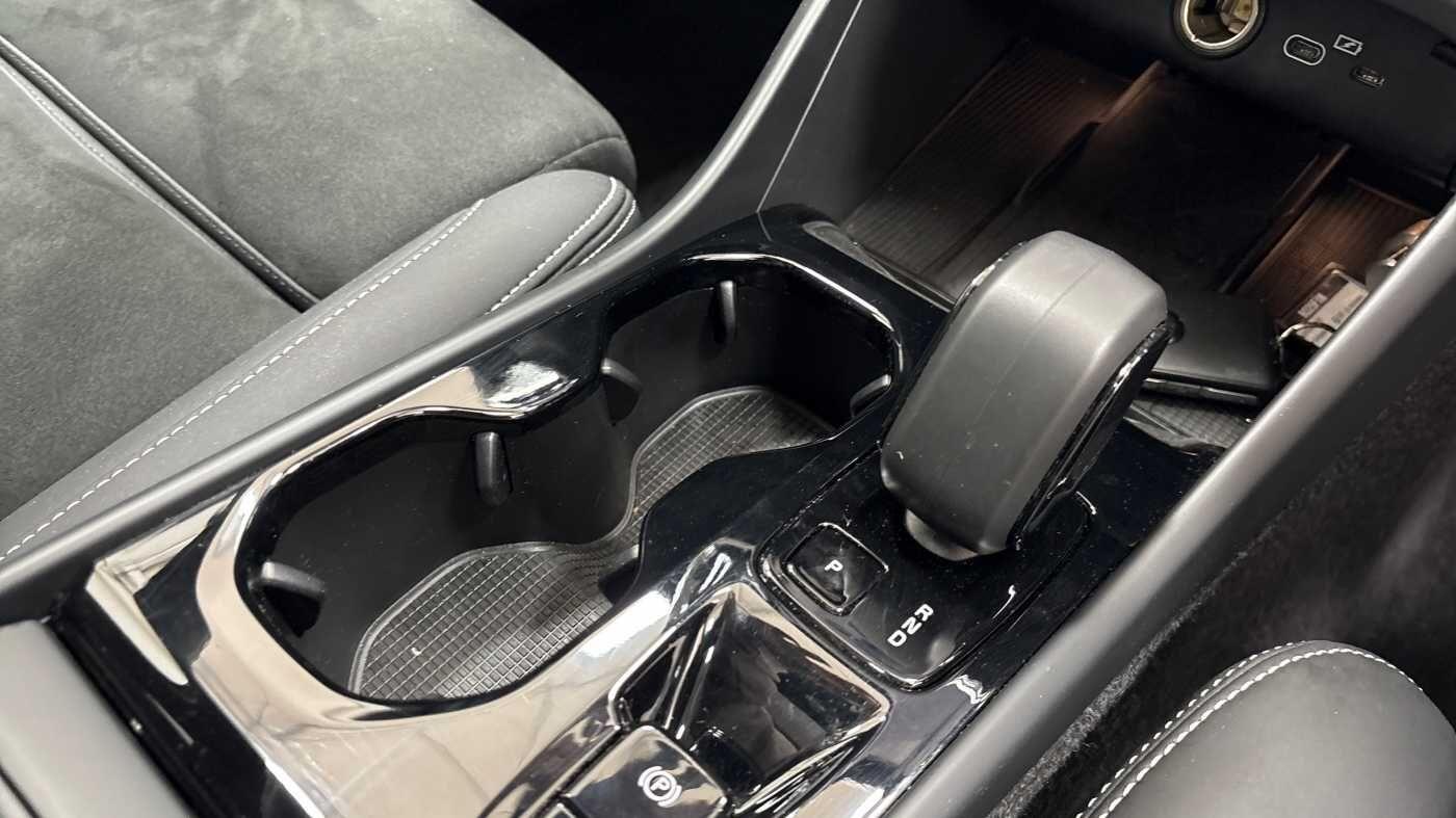 Used Volvo XC40 2025 for sale - 76832721: Photo 12