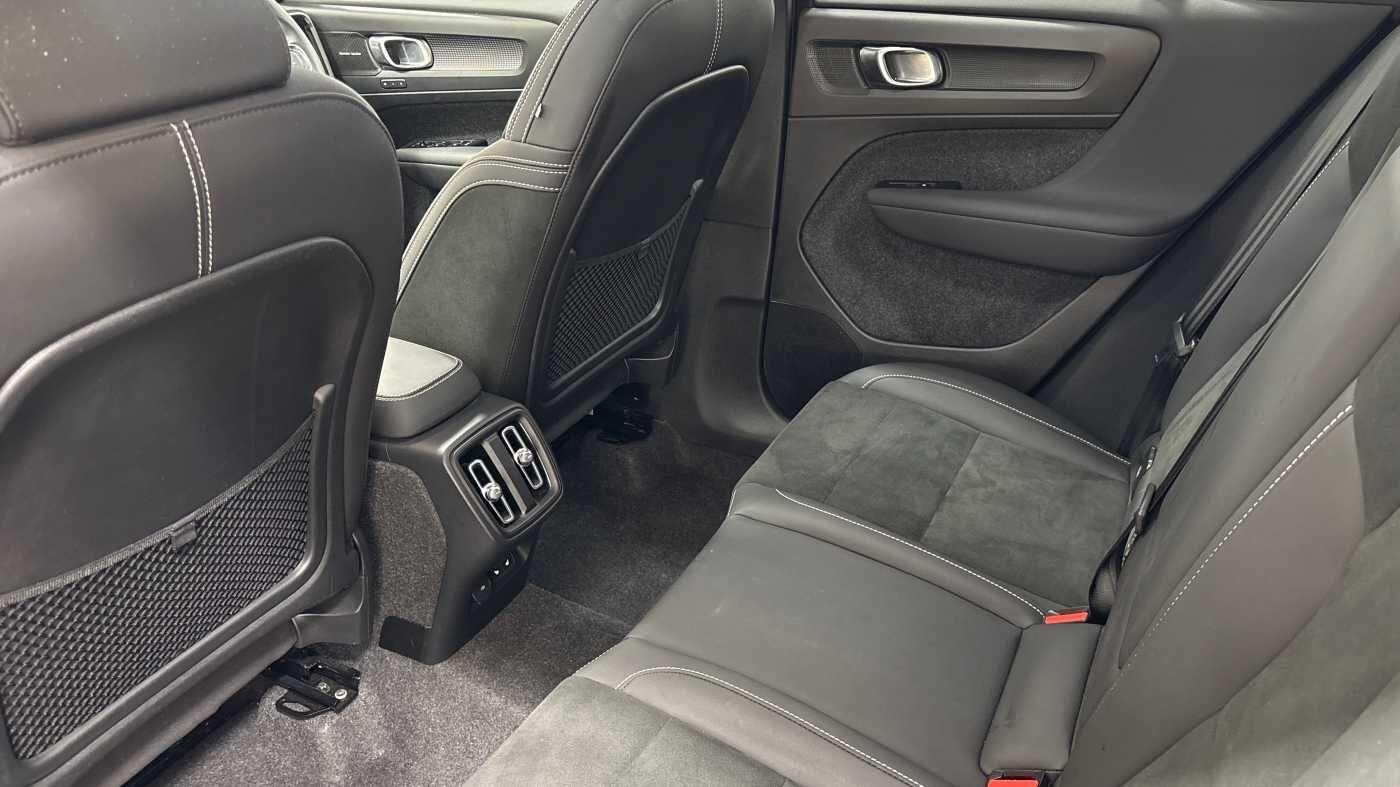 Used Volvo XC40 2025 for sale - 76832721: Photo 15