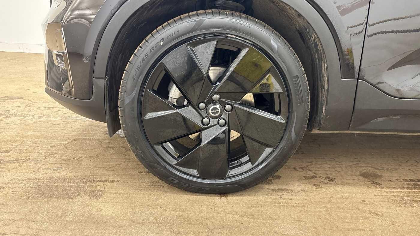 Used Volvo XC40 2025 for sale - 76832721: Photo 25