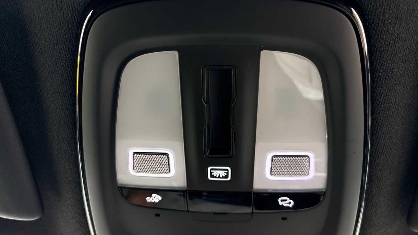 Used Volvo XC40 2025 for sale - 76832721: Photo 42