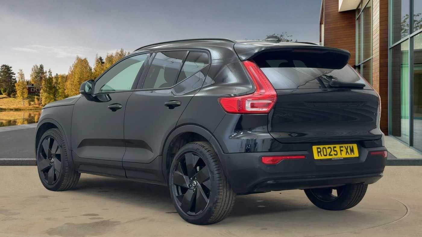Used Volvo XC40 2025 for sale - 76832721: Photo 5