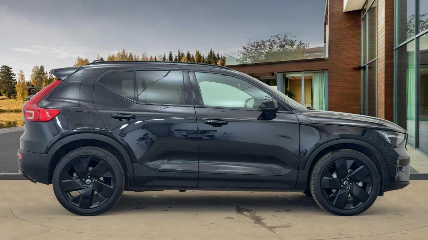Used Volvo XC40 2025 for sale - 76832721: Photo 9