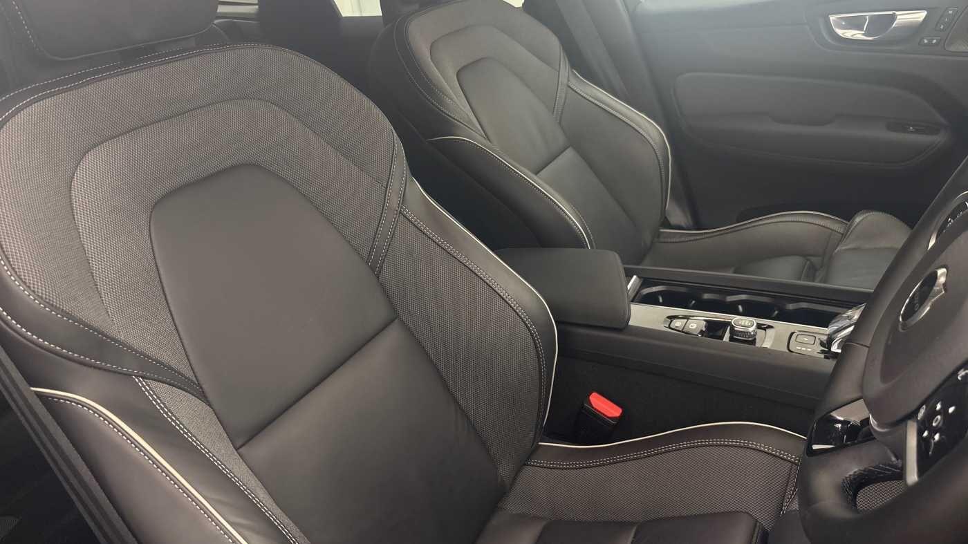 Used Volvo XC60 2025 for sale - 77496803: Photo 12