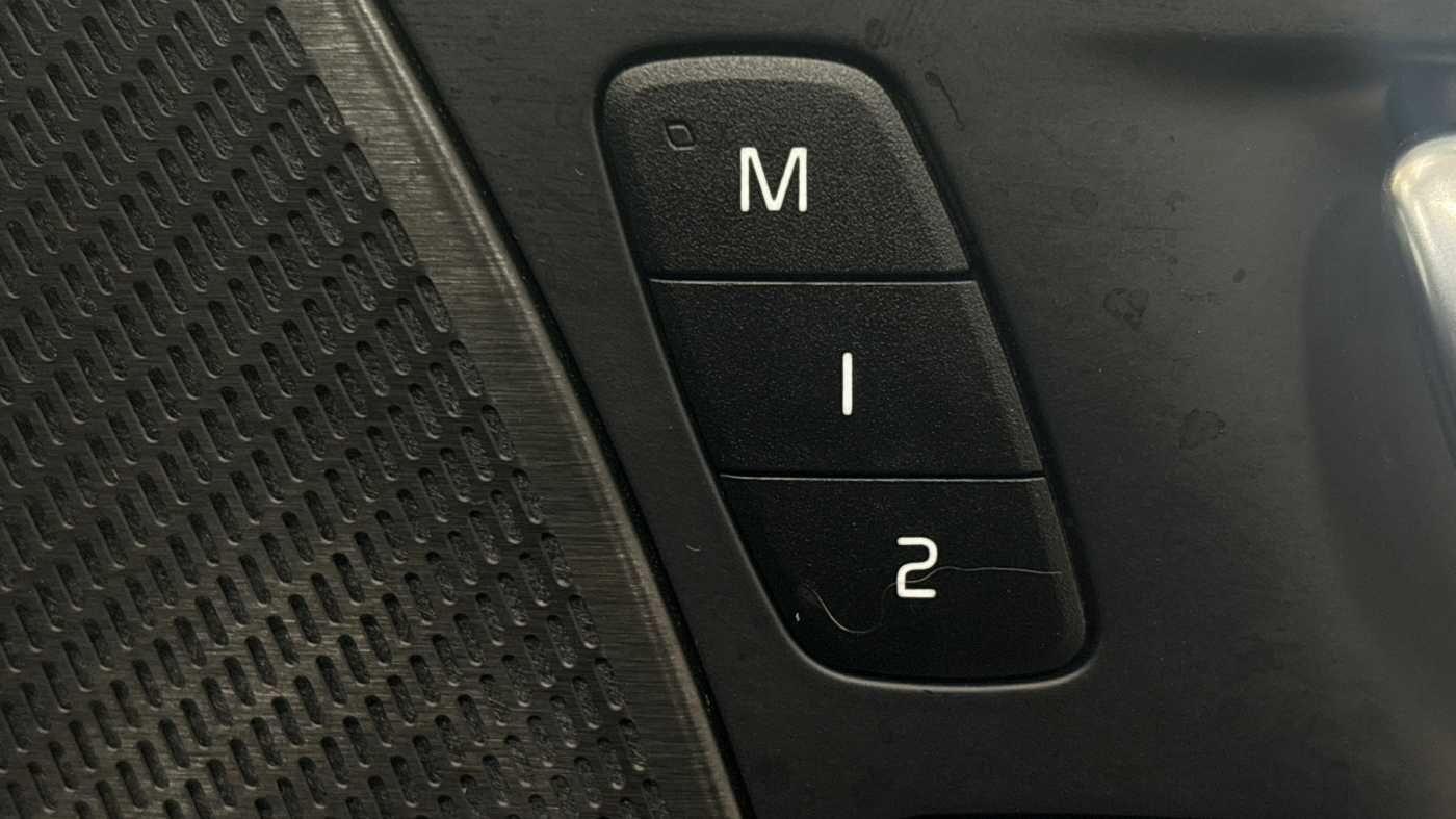 Used Volvo XC60 2025 for sale - 77496803: Photo 17