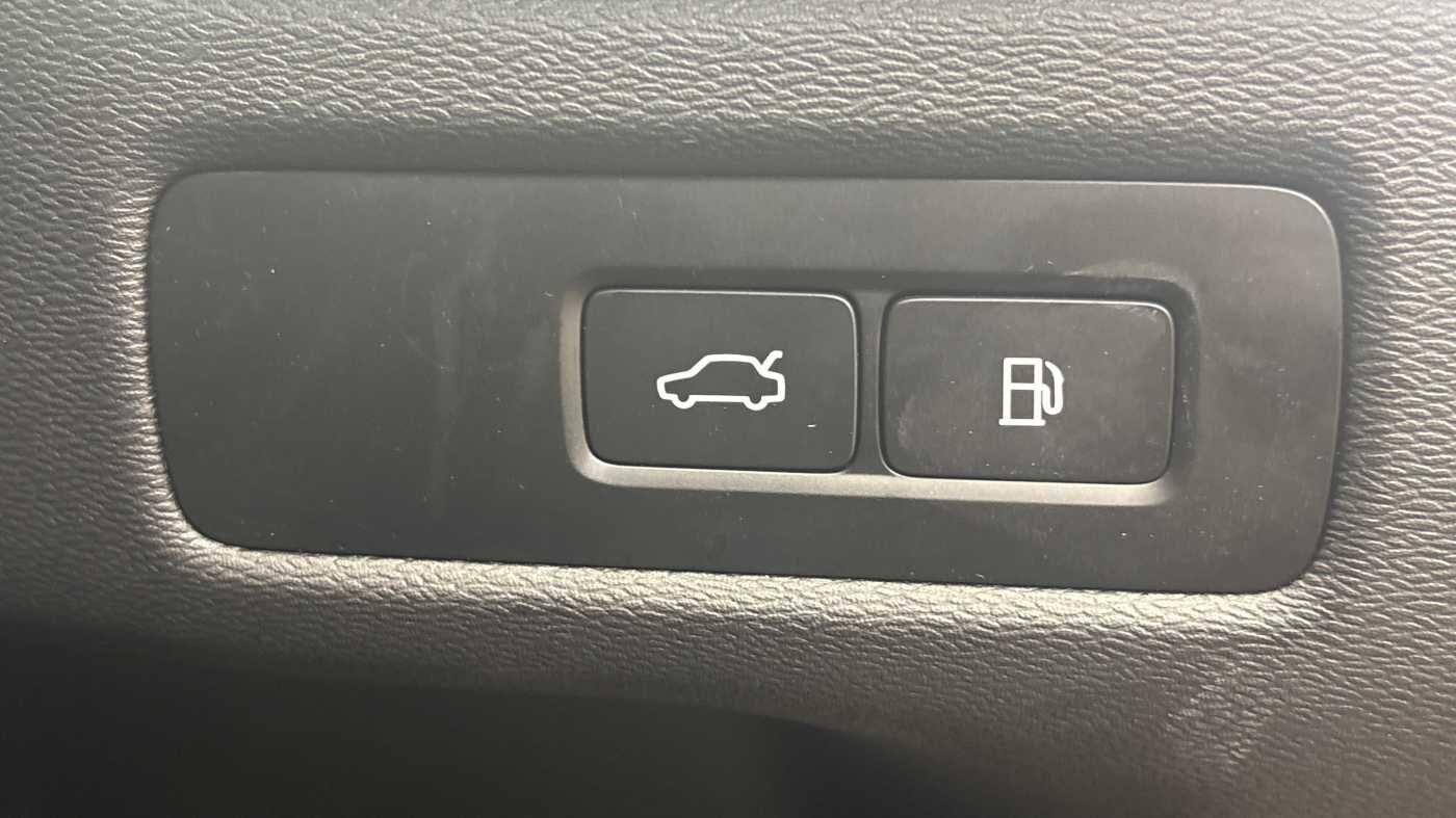 Used Volvo XC60 2025 for sale - 77496803: Photo 20