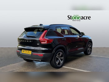 Used Volvo XC40 2023 for sale - 76072924: Photo 2