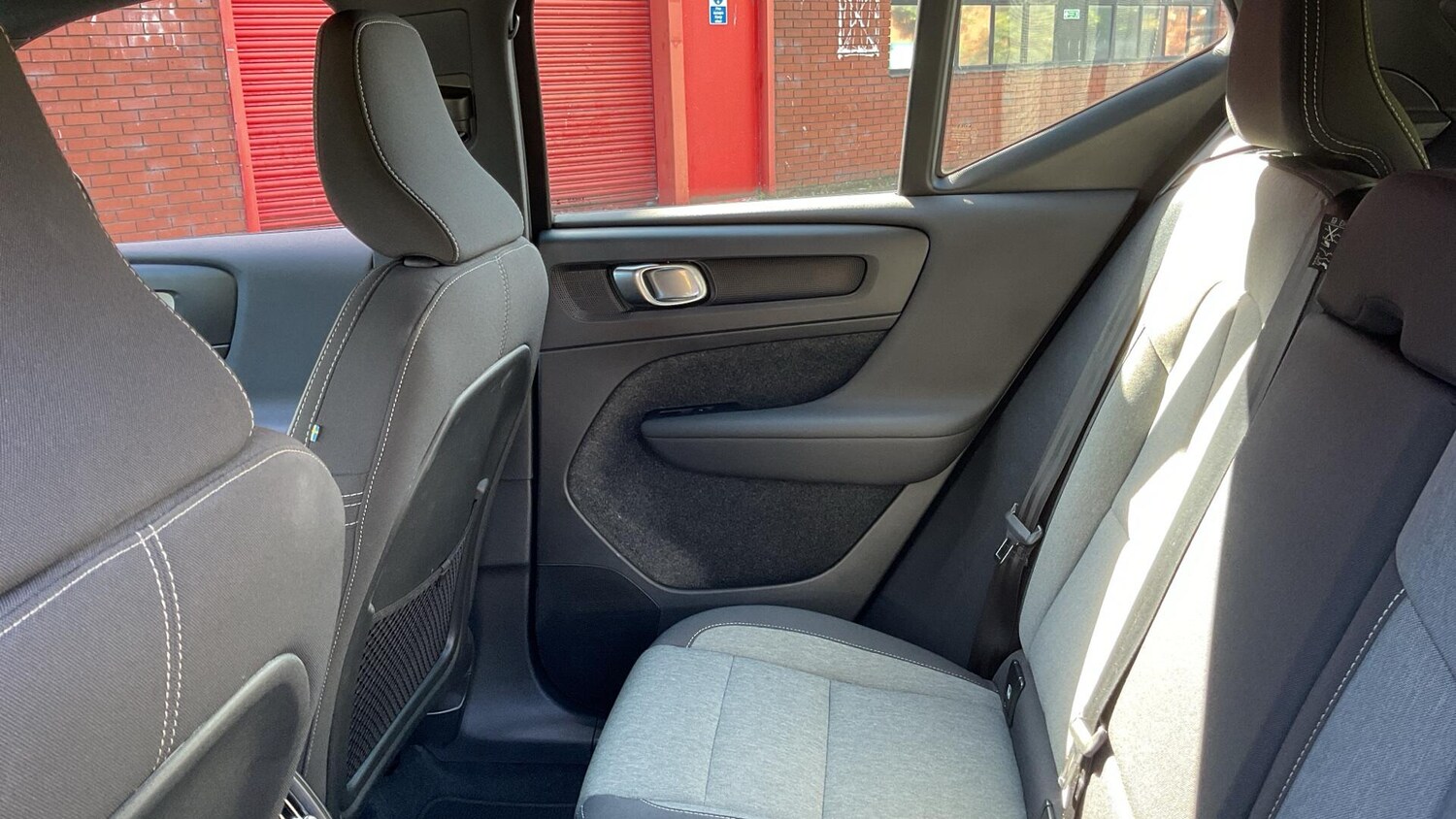 Used Volvo XC40 2023 for sale - 76072924: Photo 33