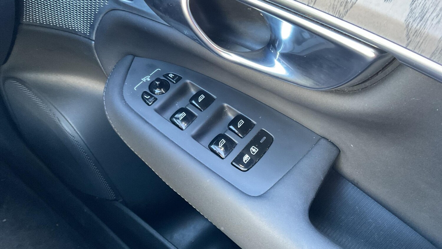 Used Volvo XC90 for sale - 78214690: Photo 24