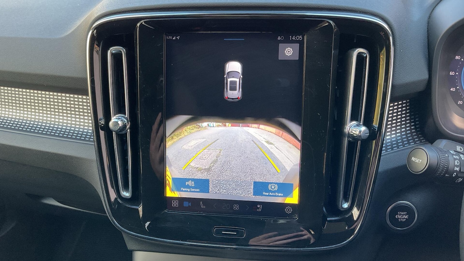 Used Volvo XC40 2024 for sale - 76700714: Photo 19