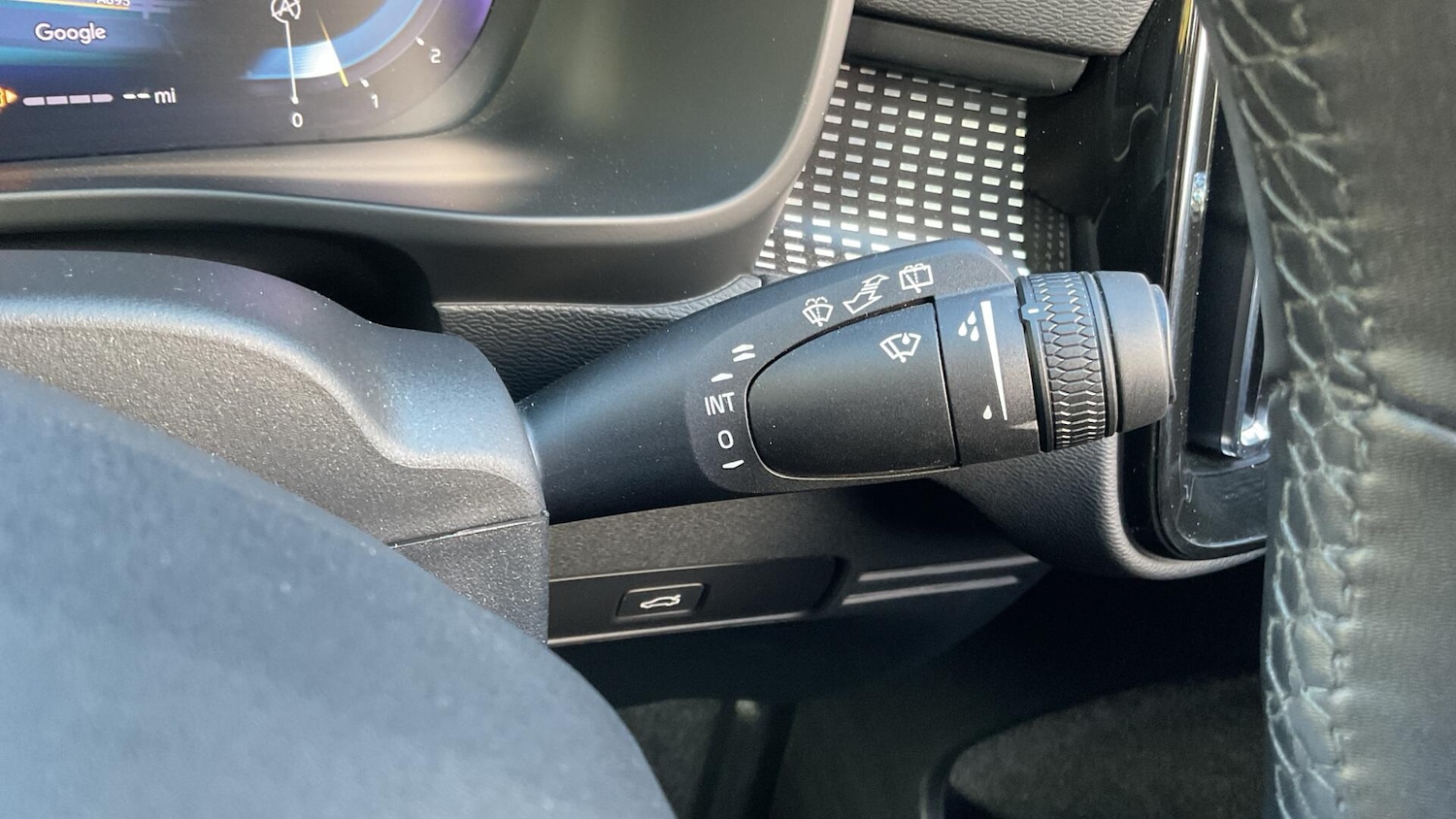 Used Volvo XC40 2024 for sale - 76700714: Photo 23