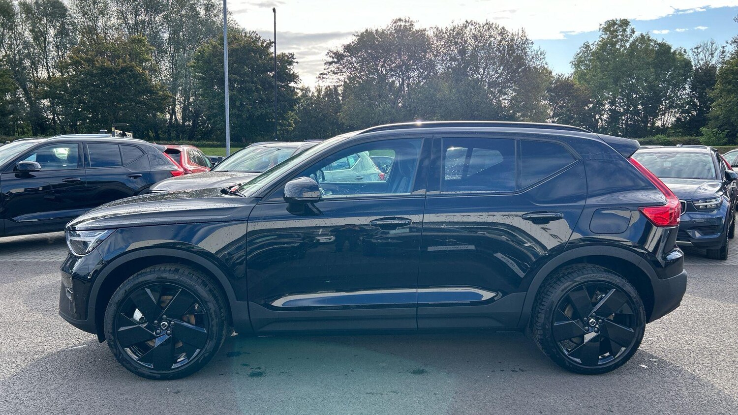 Used Volvo XC40 for sale - 77969888: Photo 5