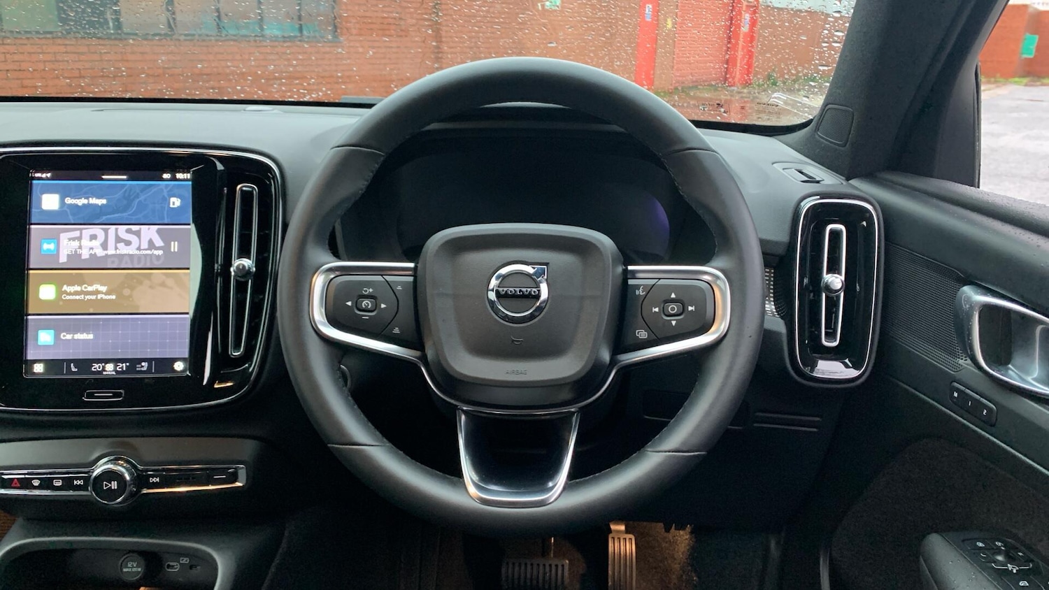 Used Volvo XC40 2024 for sale - 76898476: Photo 10