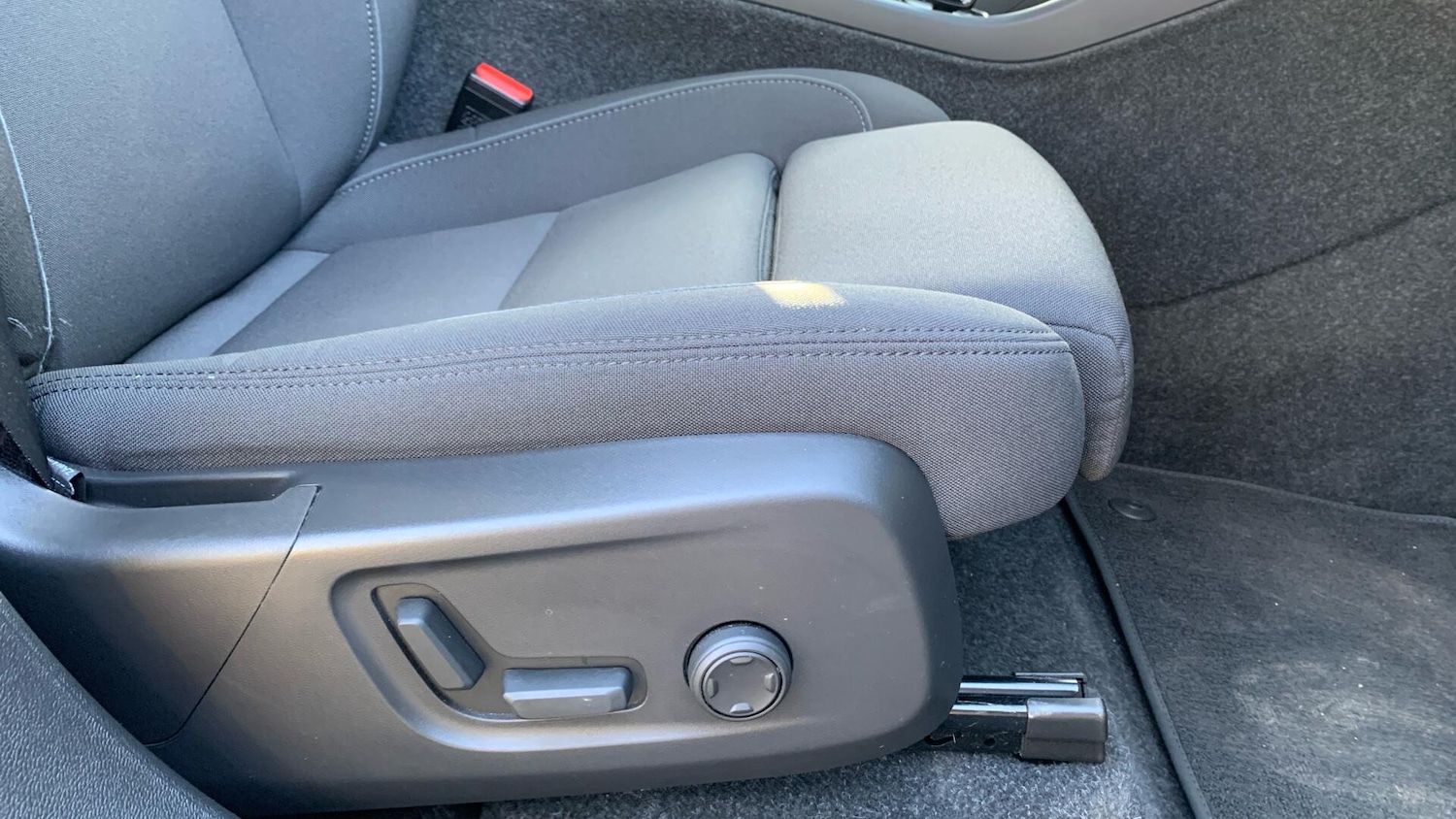 Used Volvo C40 2024 for sale - 78072619: Photo 30