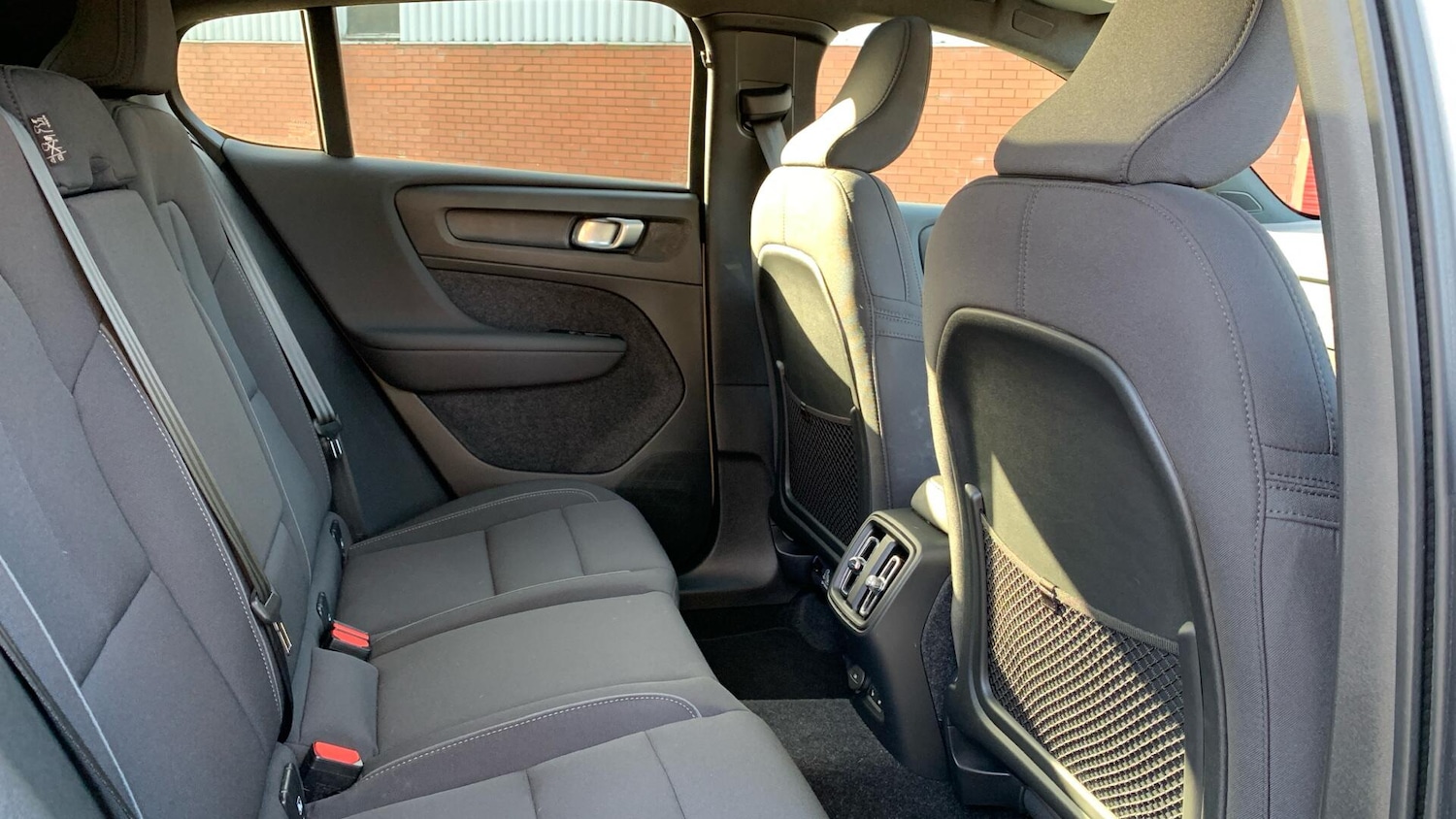 Used Volvo C40 2024 for sale - 78072619: Photo 6