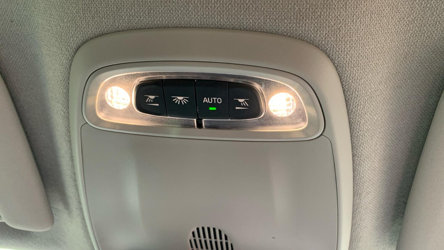 Used Volvo XC40 2021 for sale - 77386284: Photo 28