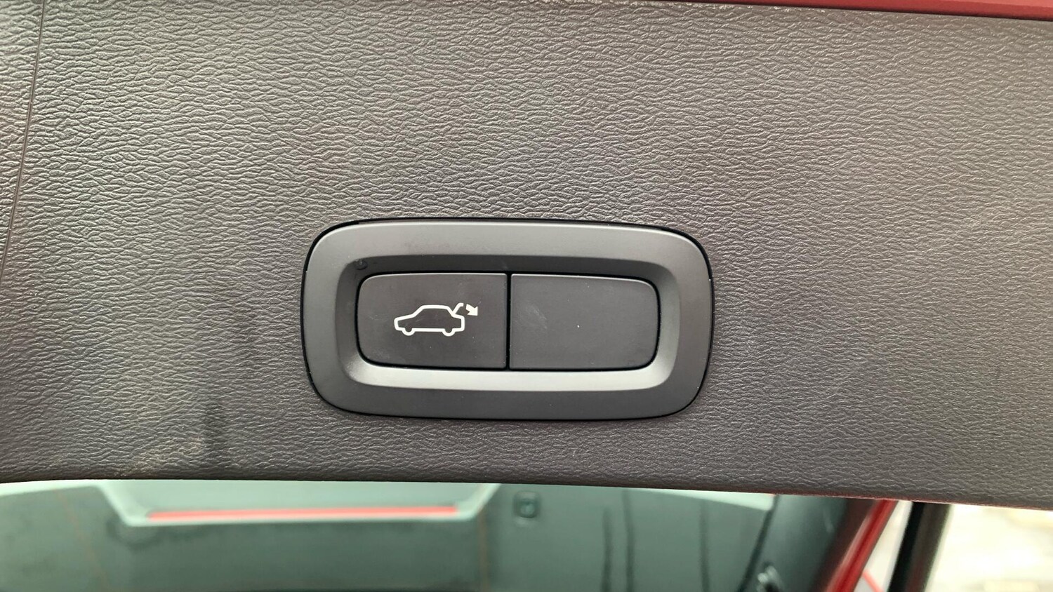 Used Volvo XC40 2021 for sale - 77386284: Photo 35