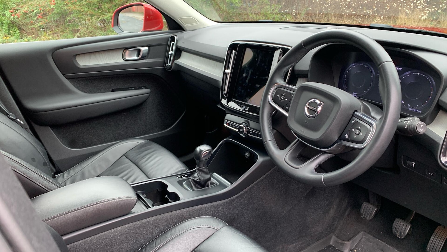 Used Volvo XC40 2021 for sale - 77386284: Photo 4