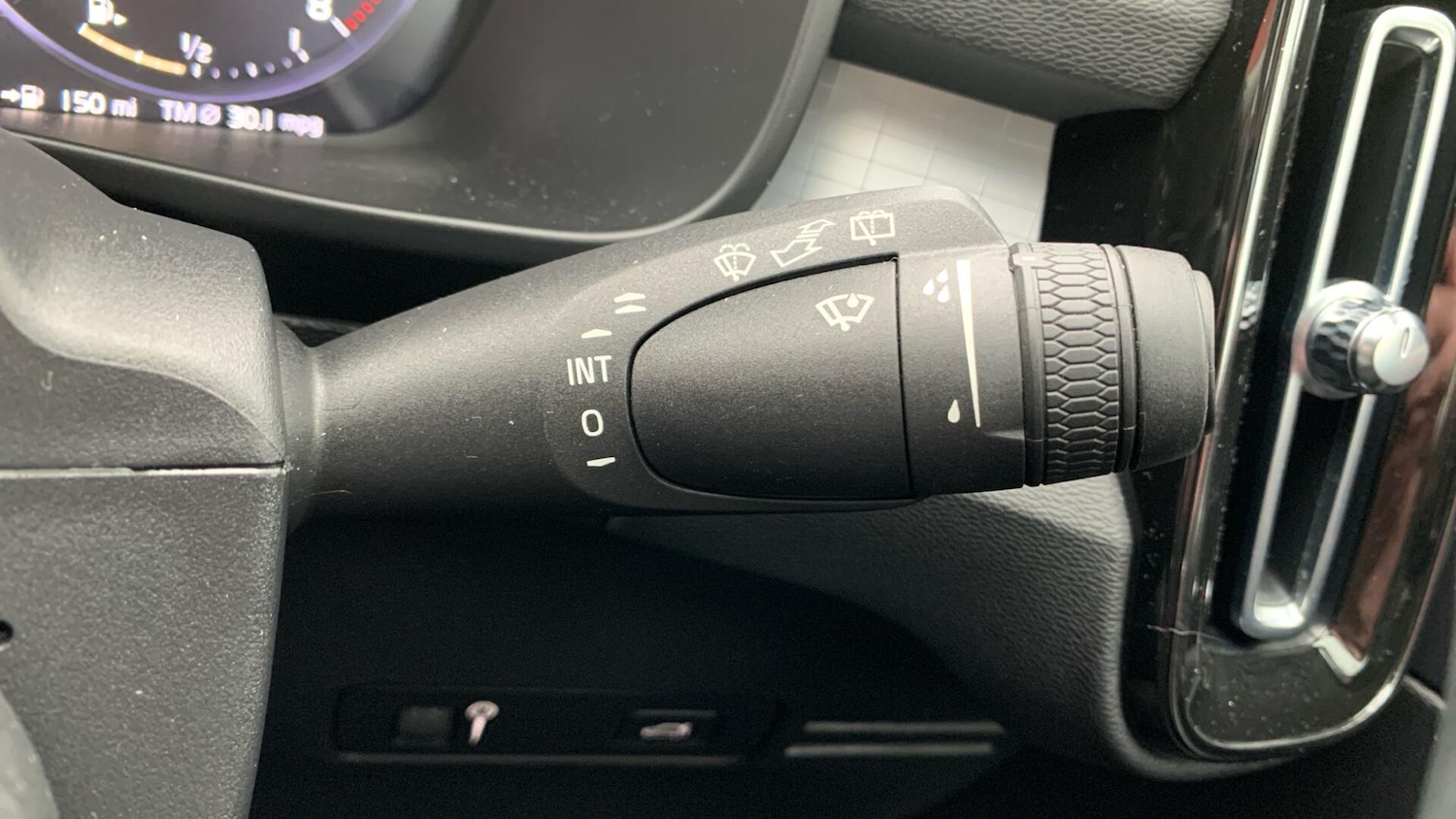 Used Volvo XC40 2021 for sale - 76825245: Photo 24