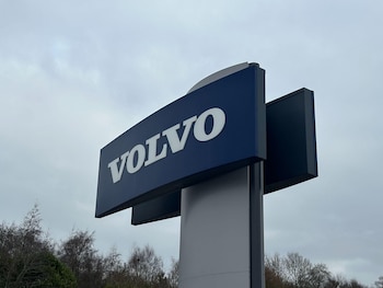 Used Volvo XC60 2026 for sale - 78046762: Photo