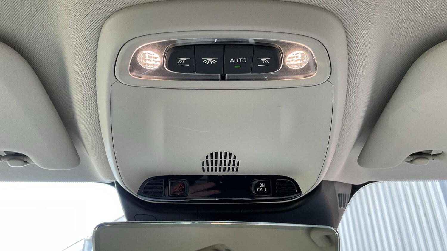 Used Volvo V60 2021 for sale - 77838687: Photo 28