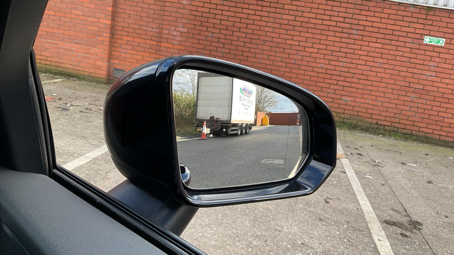 Used Volvo V60 2021 for sale - 77838687: Photo 32