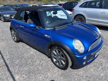 Used MINI Convertible 2006 for sale - 75561337: Photo