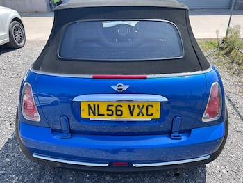 Used MINI Convertible 2006 for sale - 75561337: Photo