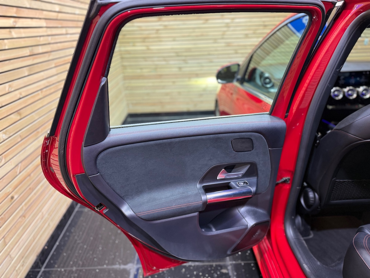 Used Mercedes-Benz B Class 2019 for sale - 77966554: Photo 37