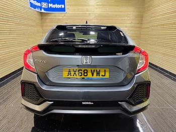 Used Honda Civic 2019 for sale - 78122216: Photo