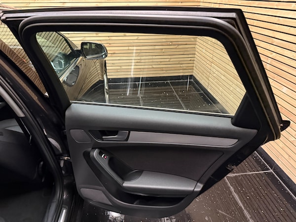 Used Audi A4 Avant 2012 for sale - 75015517: Photo 22