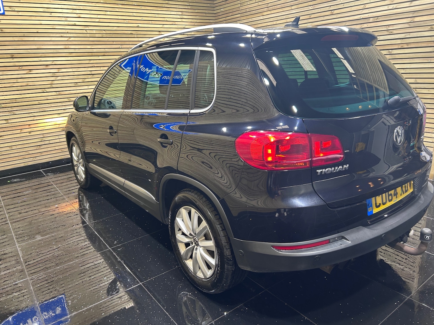 Vehicle 29