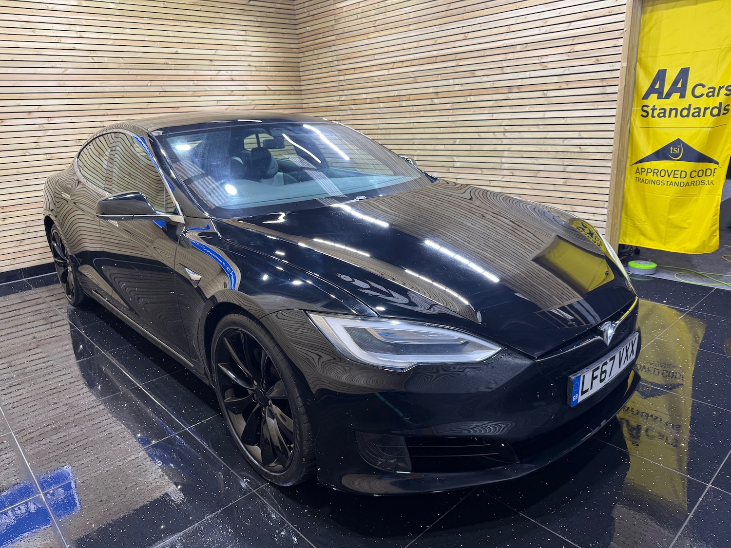 Used Tesla Model S 2017 for sale - 77726408: Photo 36