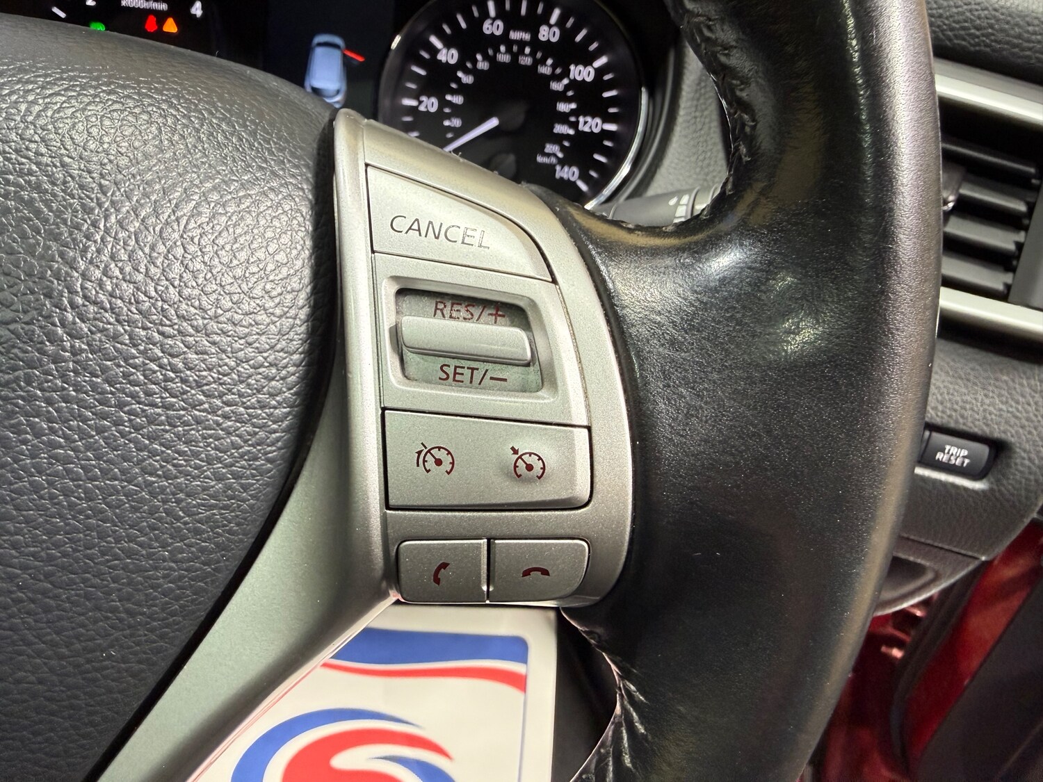 Used Nissan Qashqai 2017 for sale - 77075901: Photo 28