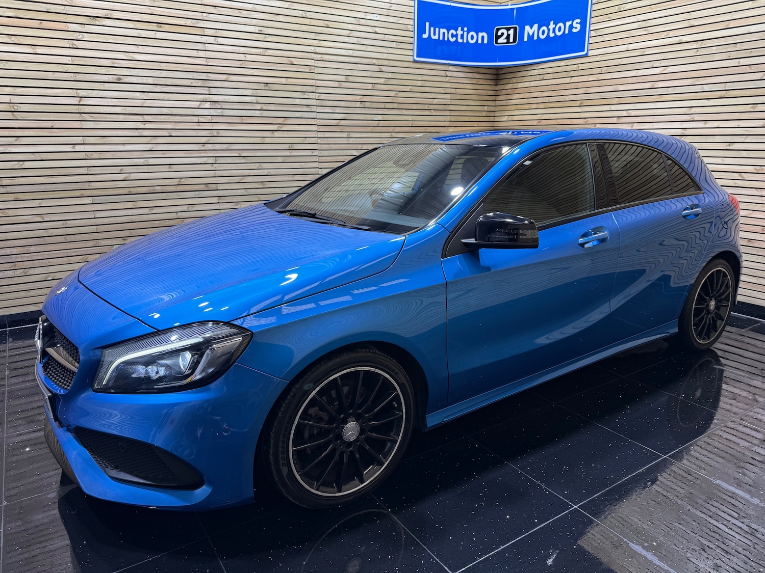 Used Mercedes-Benz A-Class 2017 for sale - 76174170: Photo 15