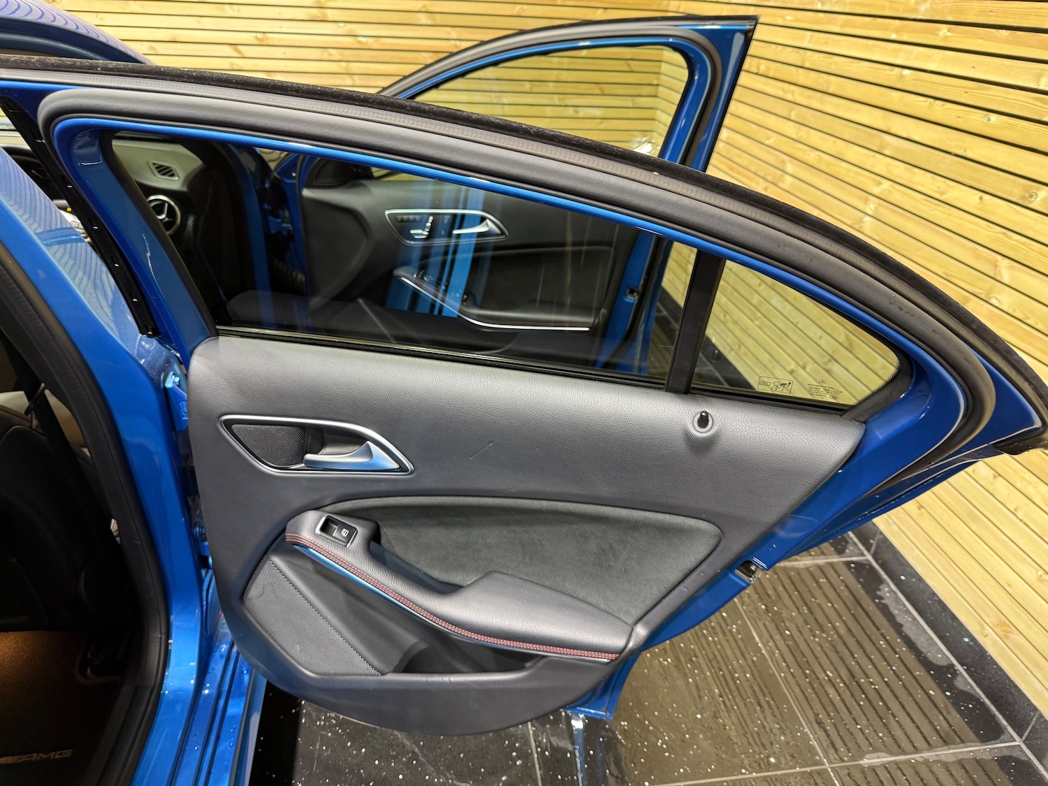 Used Mercedes-Benz A-Class 2017 for sale - 76174170: Photo 27