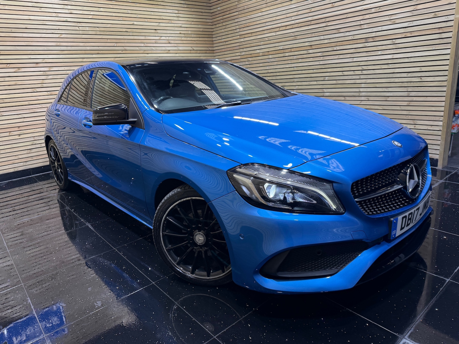 Used Mercedes-Benz A-Class 2017 for sale - 76174170: Photo 4