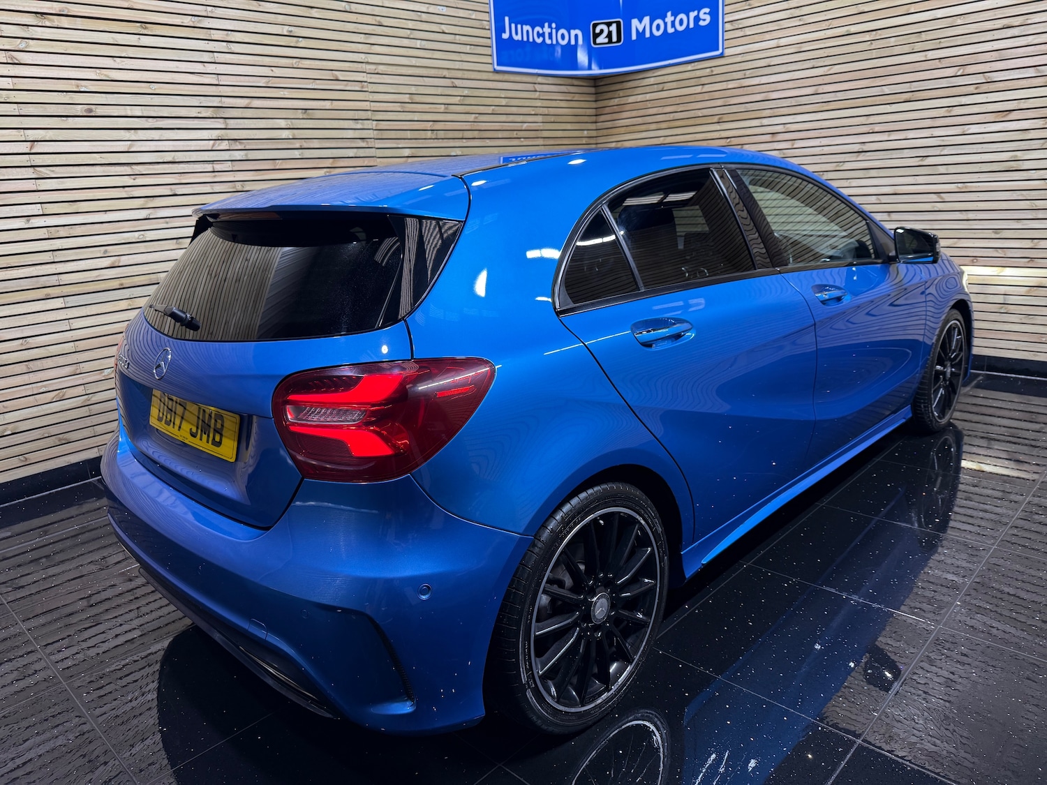 Used Mercedes-Benz A-Class 2017 for sale - 76174170: Photo 5