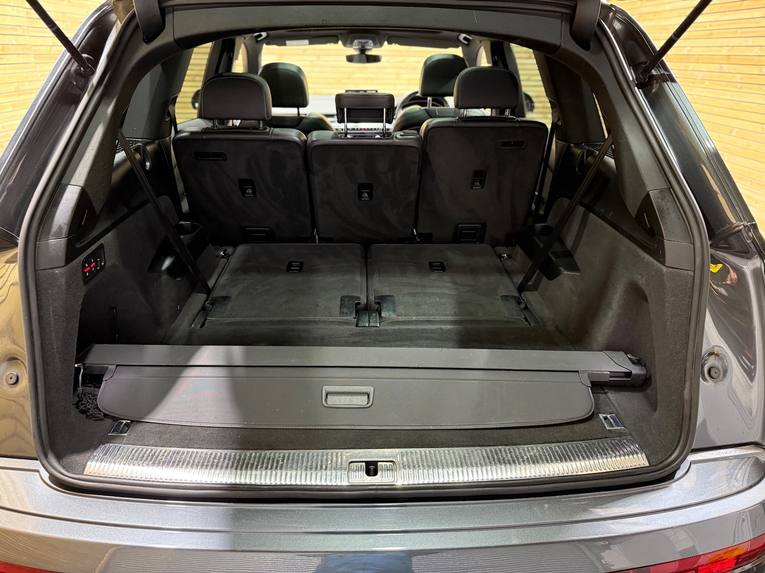 Used Audi Q7 2016 for sale - 77118137: Photo 19