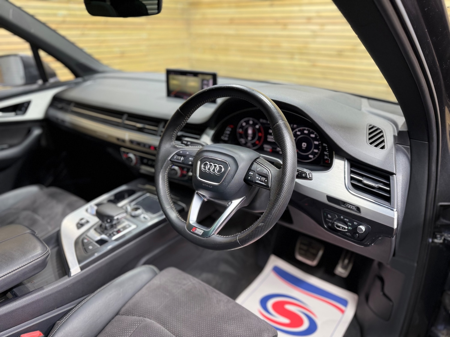 Used Audi Q7 2016 for sale - 77118137: Photo 24