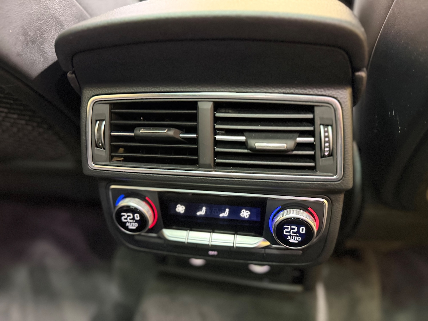 Used Audi Q7 2016 for sale - 77118137: Photo 37