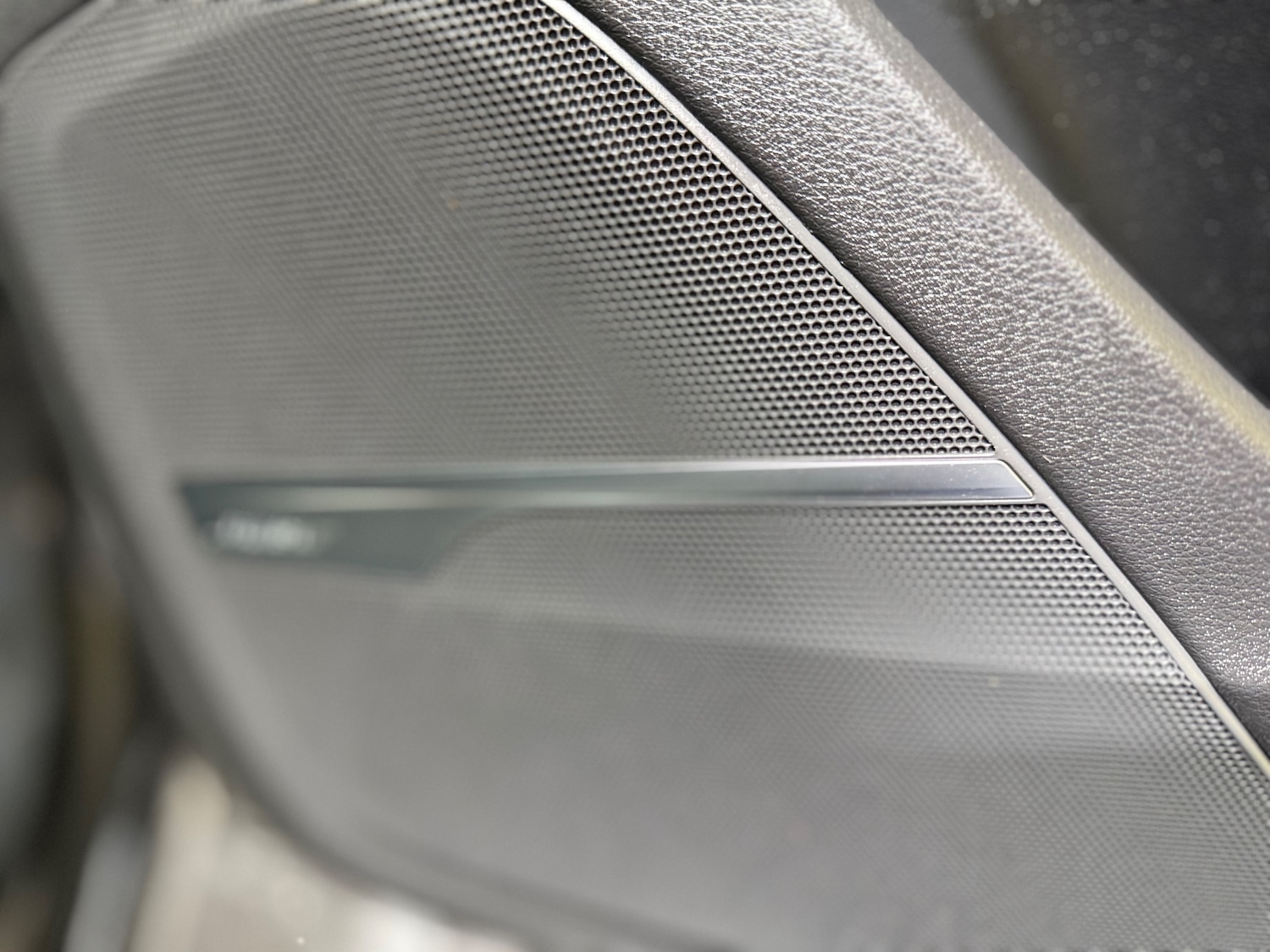 Used Audi Q7 2016 for sale - 77118137: Photo 38