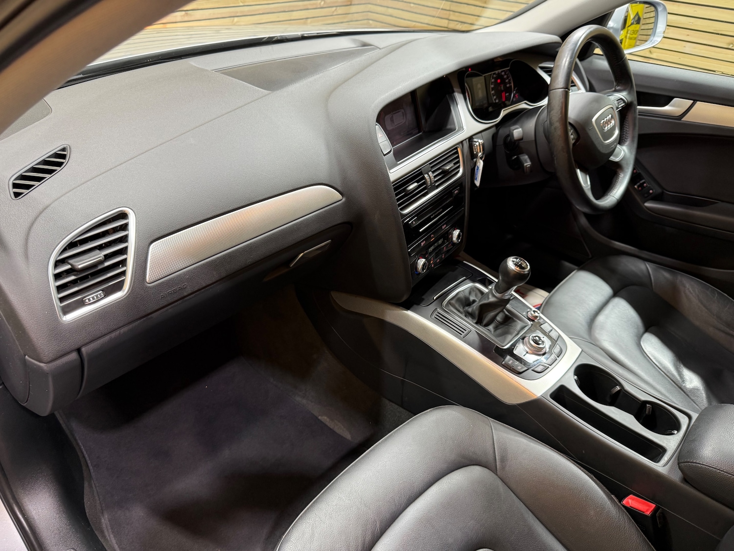 Used Audi A4 Avant 2015 for sale - 76525861: Photo 37